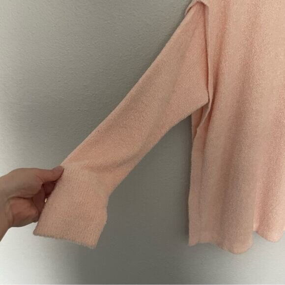 Blush Pink Teddy Bear Lounge Top NWT - Picture 3 of 8